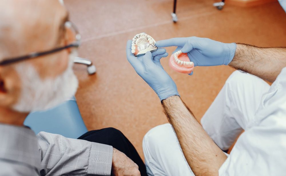 rekonstrukcija zubi nakon gubitka kosti