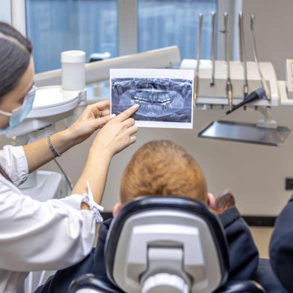 kompjuterski vodjena implantologija